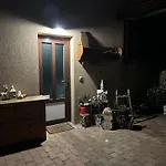 Διαμέρισμα Kerekhegy Vendeghaz *